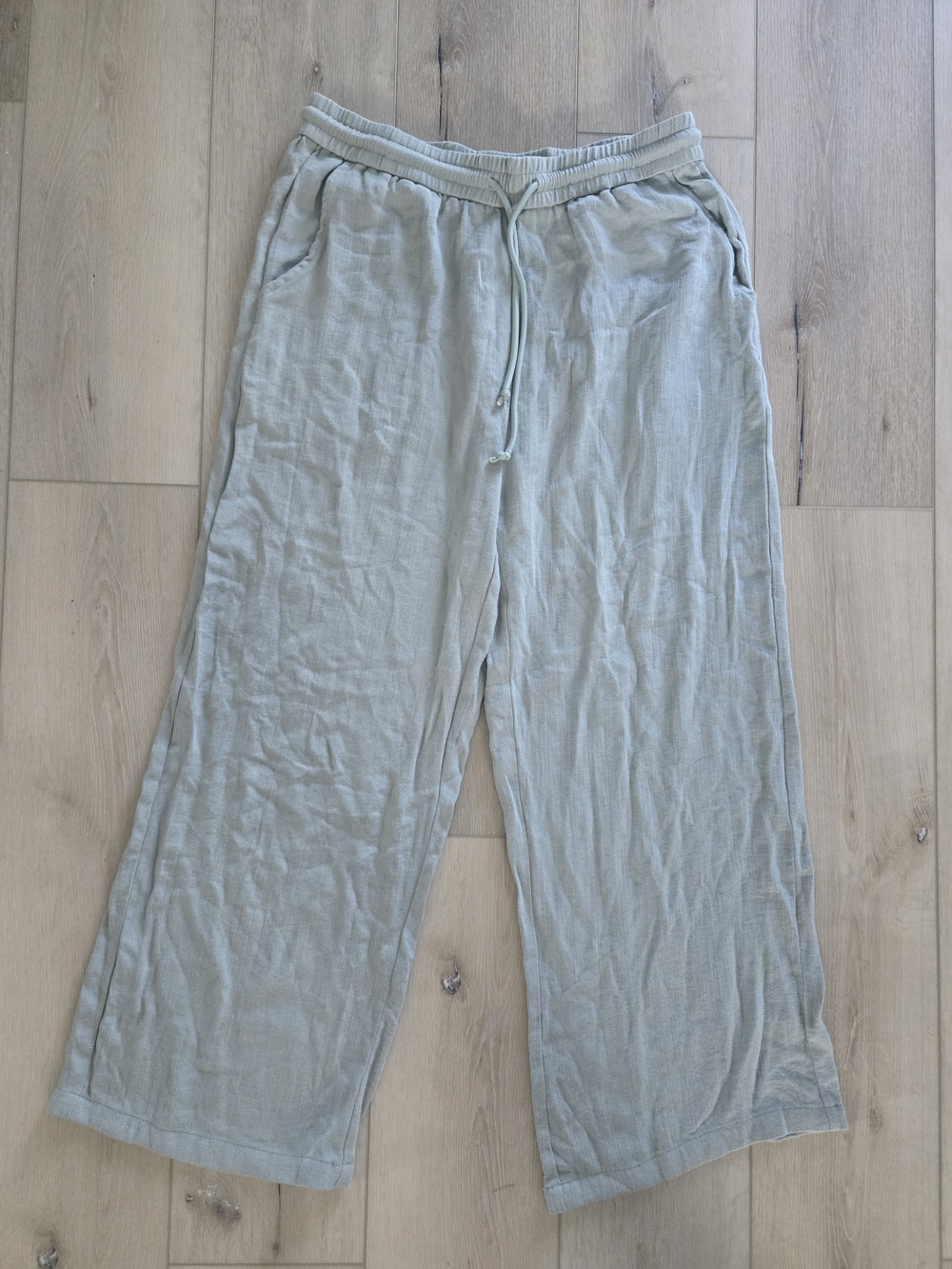 HALARA Wide Leg Drawstring Pants in Light Sage